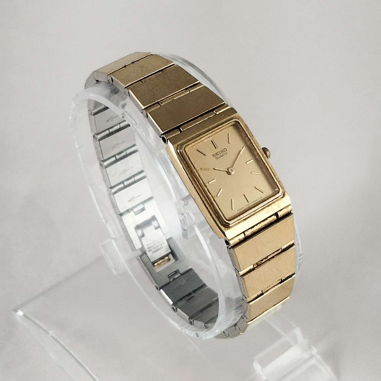 Seiko Watch, Gold Tone, Rectangular Dial, Flat Link Strap