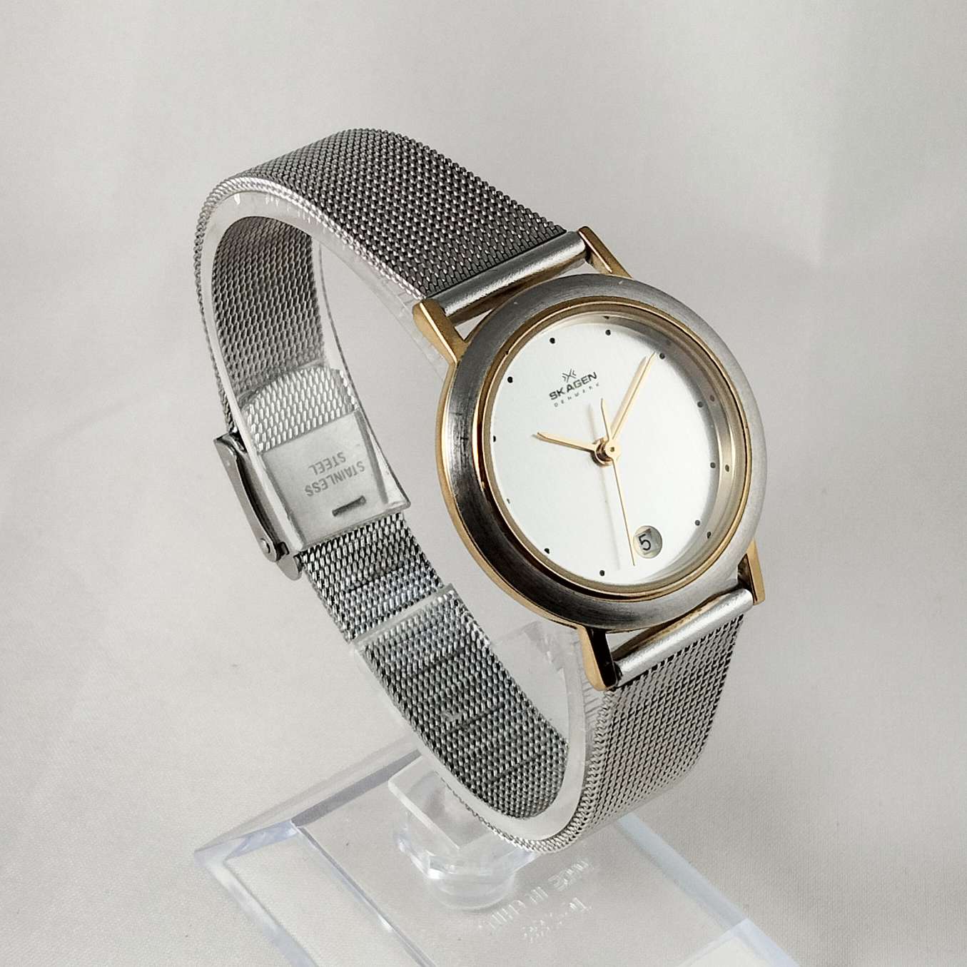 Skagen Watch, Gold Tone Details, Mesh Strap