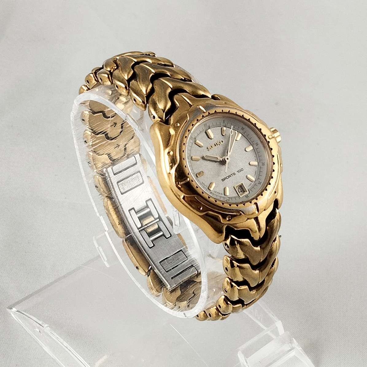 Seiko Sports 100 Gold Tone Watch, Bracelet Strap