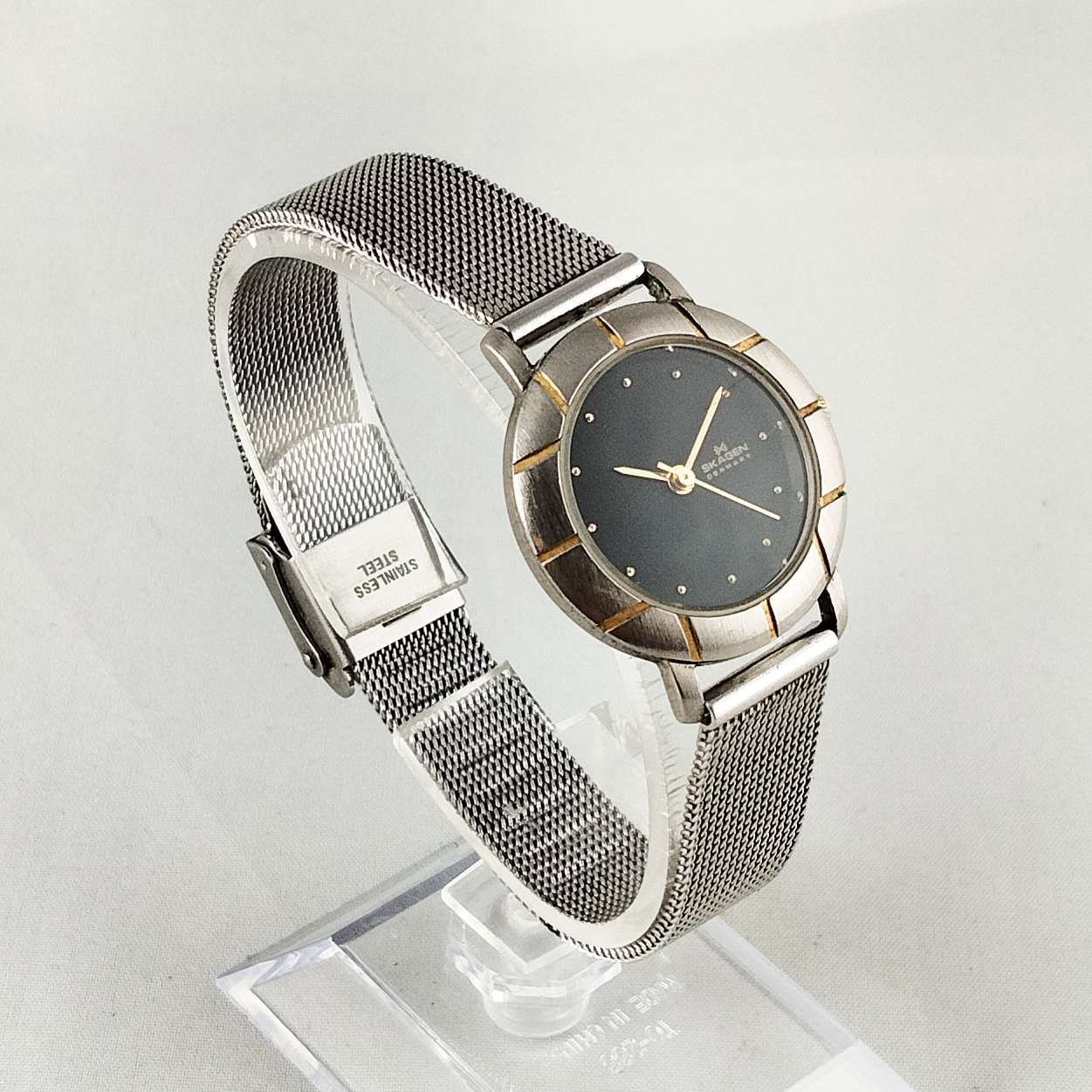 Skagen Watch, Black Dial, Bezel Details, Mesh Strap