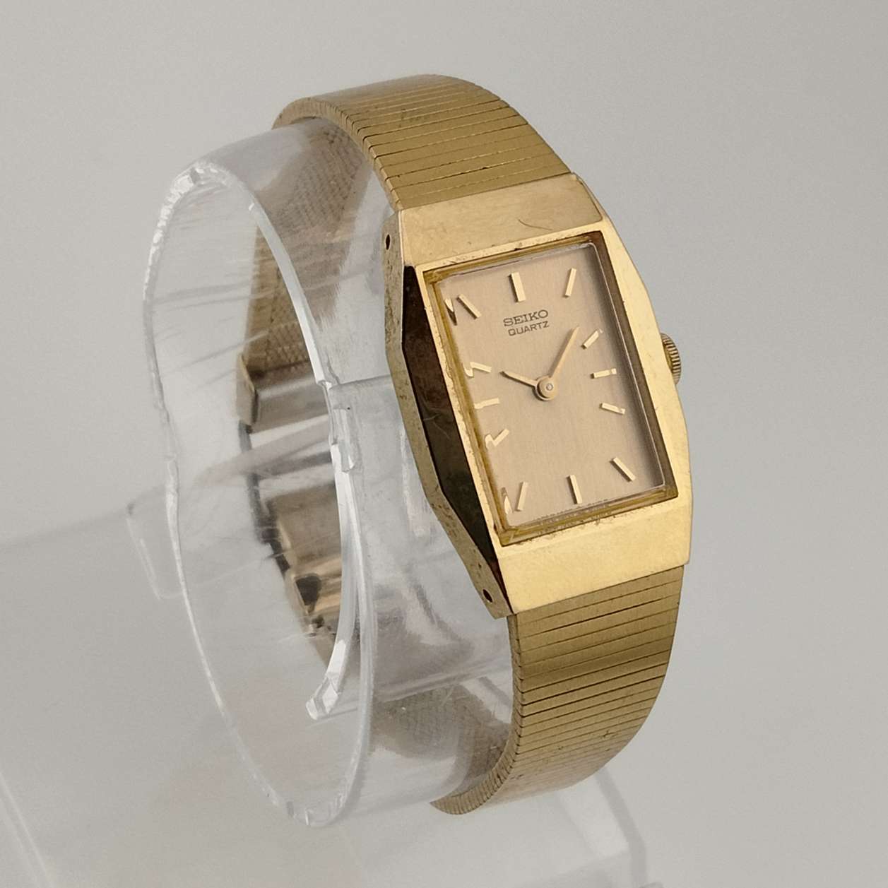 Seiko Quartz Petite Watch, Gold Tone, Rectangular Dial, Bracelet Strap