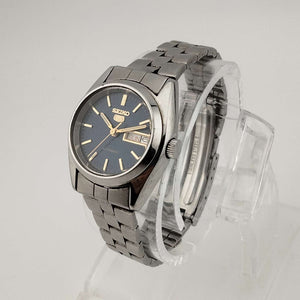 Seiko Automatic, Silver Tone Series 5 Watch, Date and Day, Navy Dial, Bracelet Strap