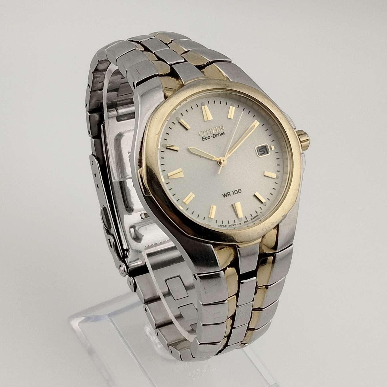 Citizen Men's "Eco Drive" Automatic Watch, Gold and Silver Tone Details, Bracelet Strap