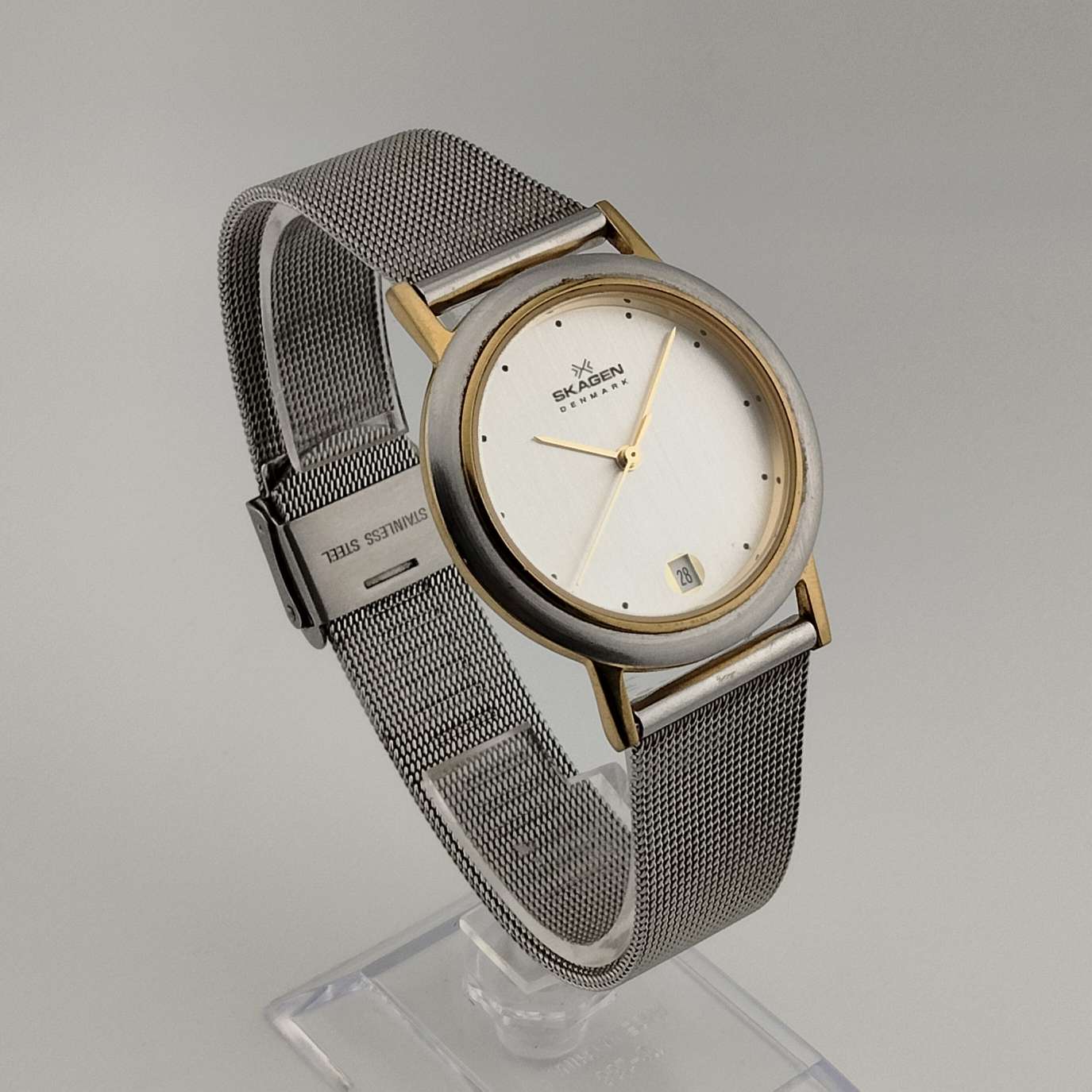 Skagen Silver Tone Unisex Watch, Gold Tone Details, Date Window, Adjustable Mesh Strap