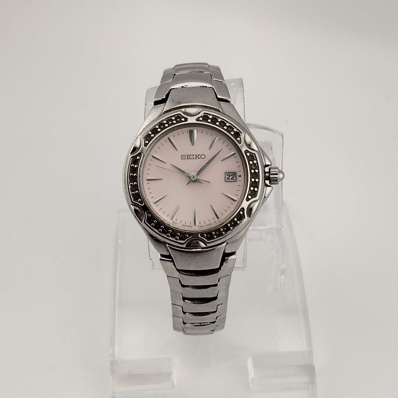 Seiko Women's Silver Tone Watch, Circular Pink Dial, Date Window, Bracelet Strap