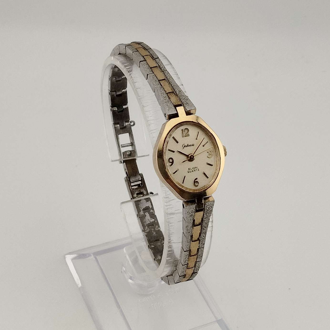 Elgin Unisex Silver and Gold Tone Watch, Oval Dial, Bracelet Strap