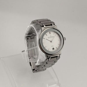 Skagen Unisex Silver Tone Watch, Round Dial, Date Window, Bracelet Strap