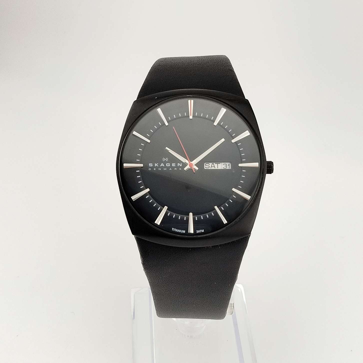 Skagen Men's Black Watch, Round Dial, Date and Day Window, Genuine Leather Strap