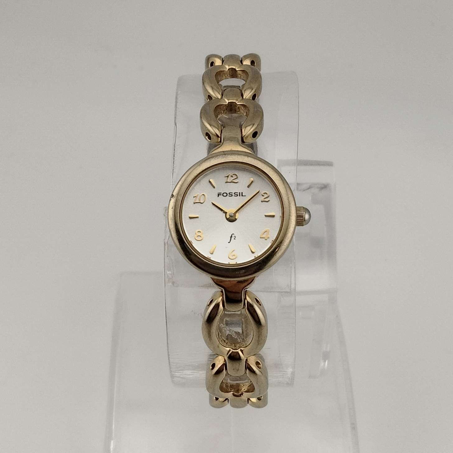 Fossil Women's Gold Tone Watch, Round Silver Dial, Link Strap