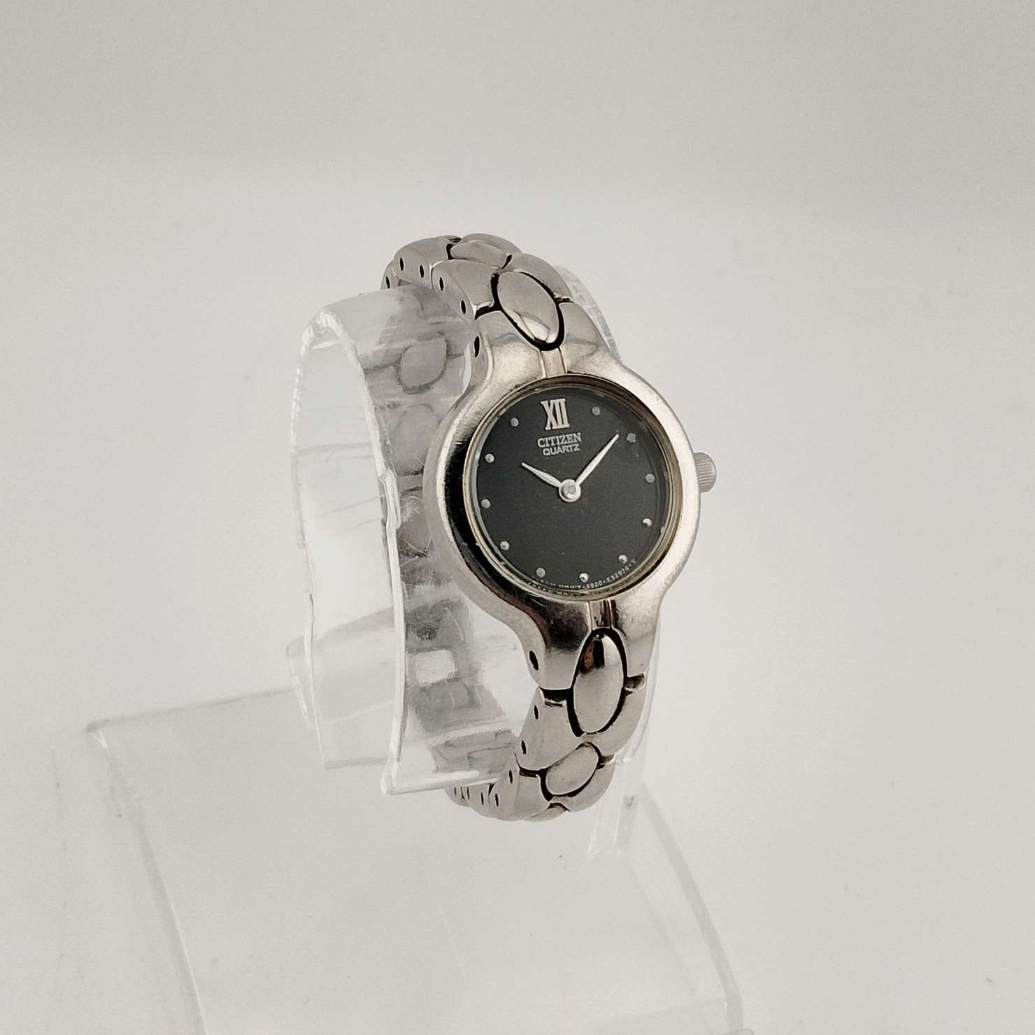 Citizen Silver Tone Women's Quartz Watch, Circular Black Dial, Bracelet Strap