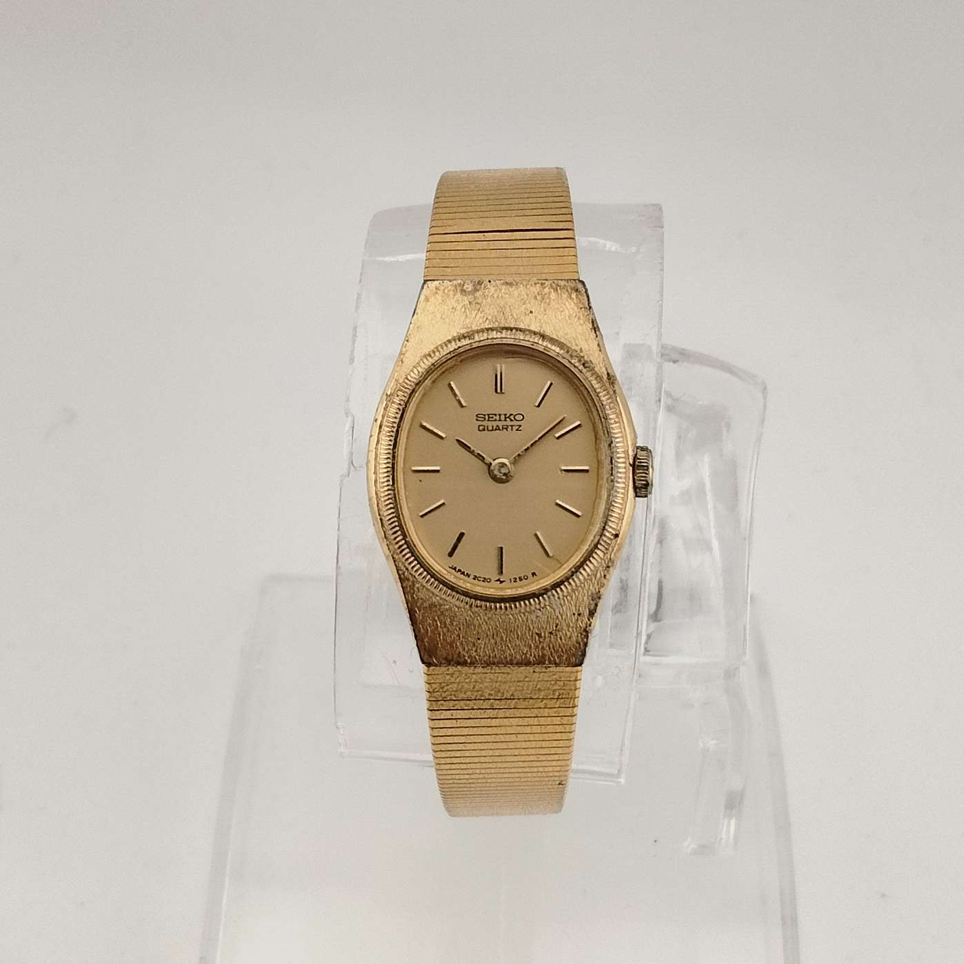 Seiko Women's All Gold Tone Quartz Watch, Oval Dial, Bracelet Strap