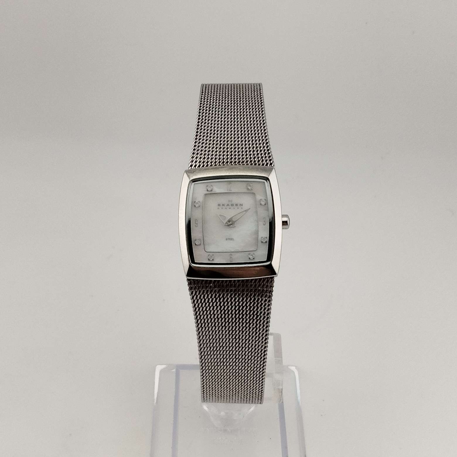 Skagen Women's Silver Tone Watch, Rectangular Mother of Pearl Dial, Adjustable Mesh Strap