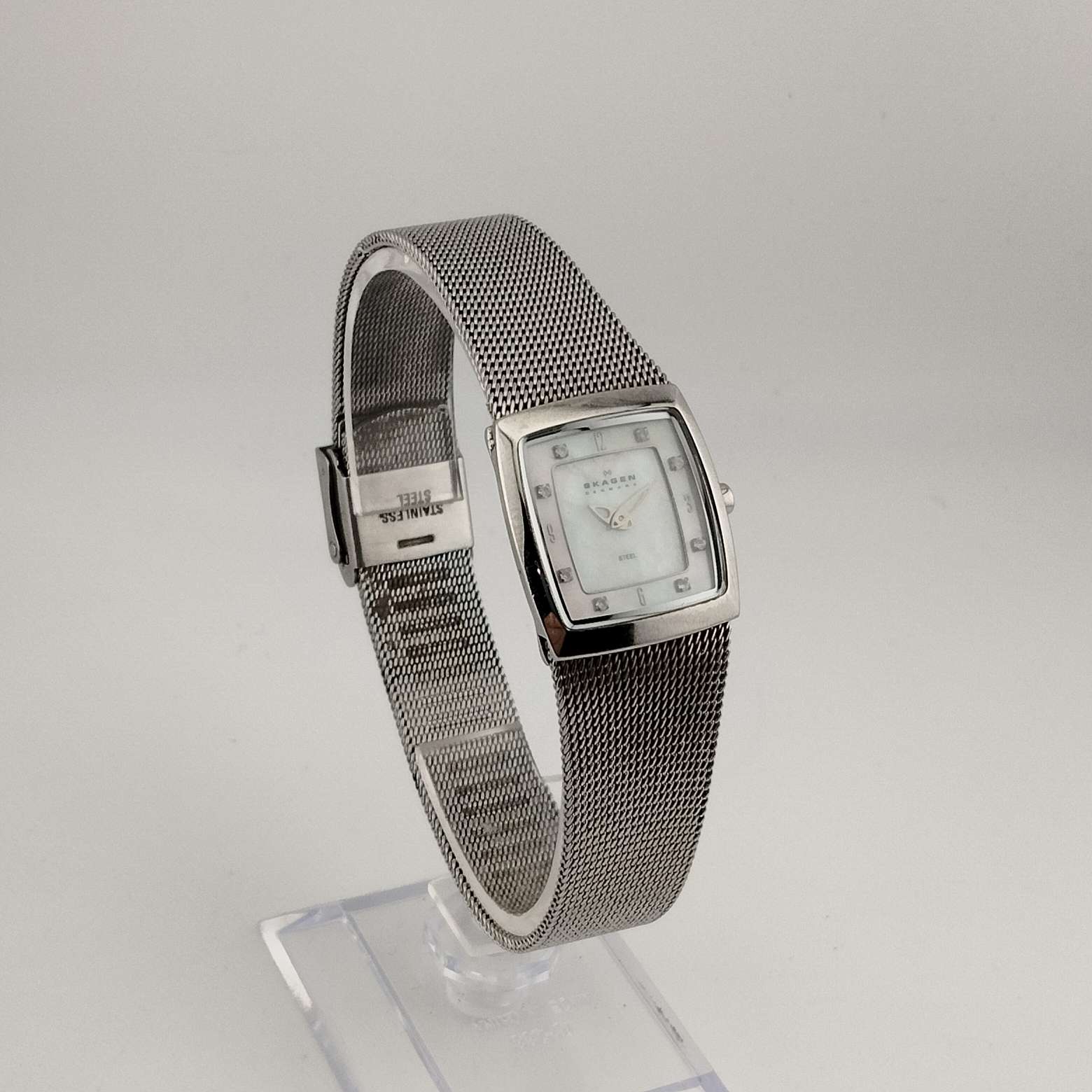 Skagen Women's Silver Tone Watch, Rectangular Mother of Pearl Dial, Adjustable Mesh Strap