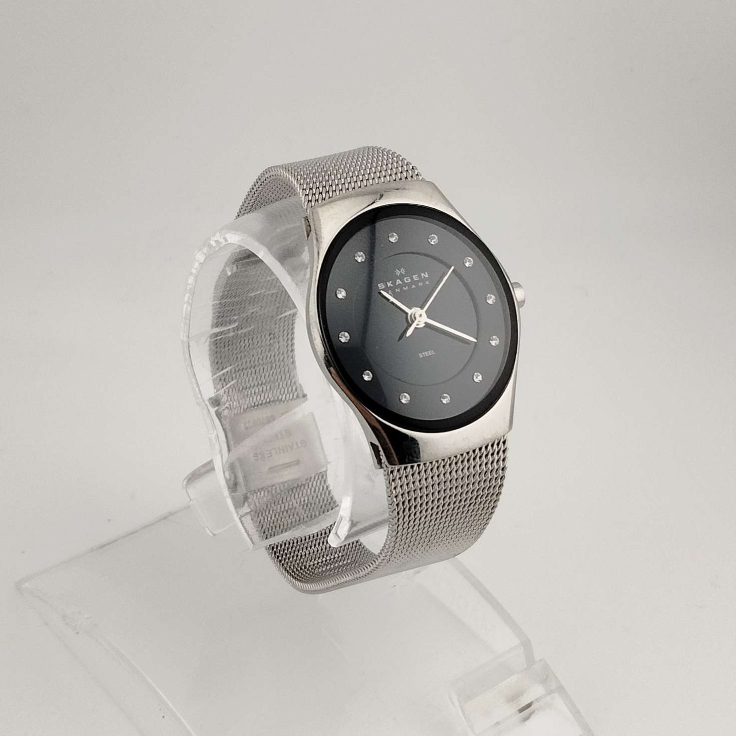 Skagen Unisex Silver Tone Watch, Round Black Dial, Jewel Markers, Adjustable Mesh Strap