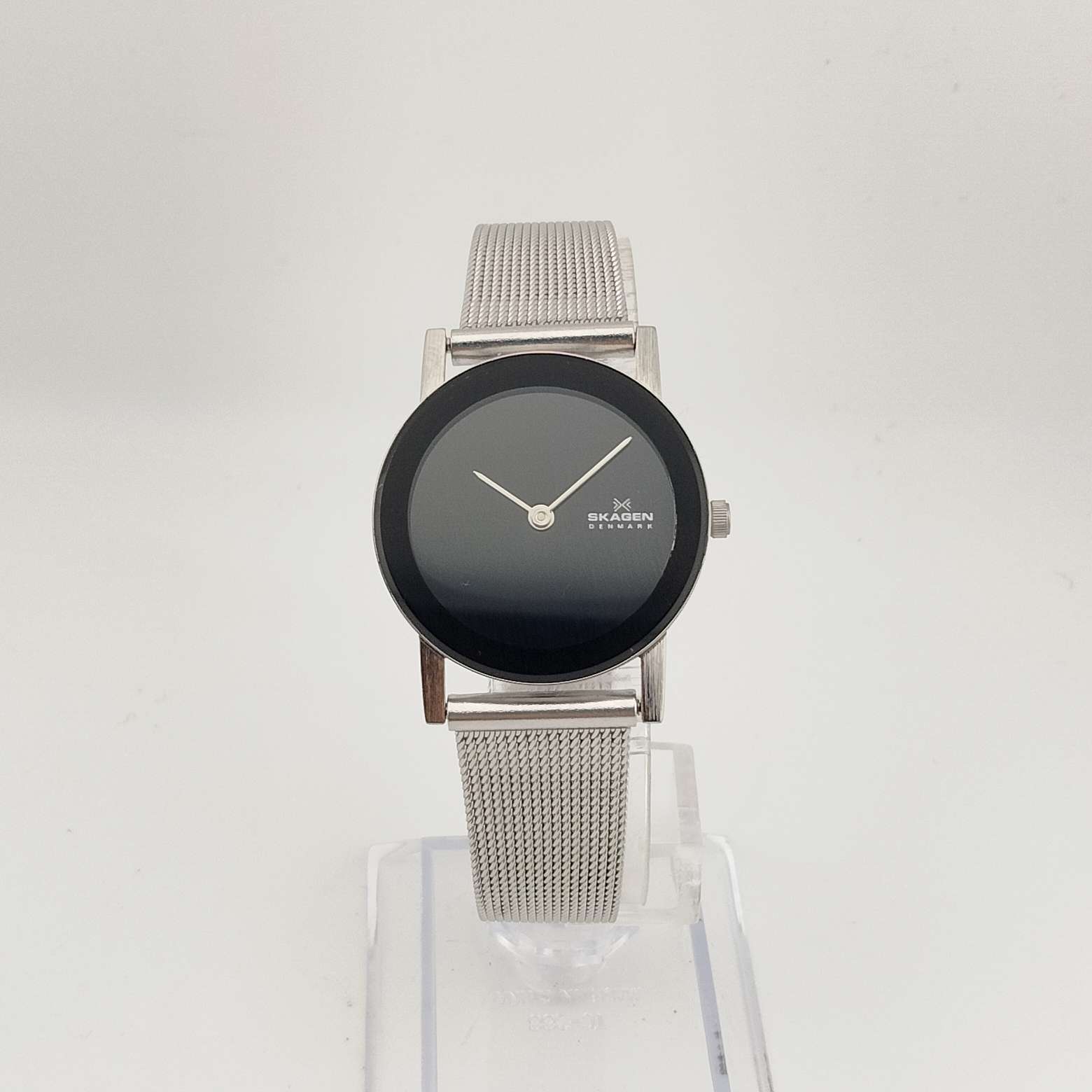 Skagen Unisex Silver Tone Quartz Watch, Round Black Minimalist Dial, Mesh Strap