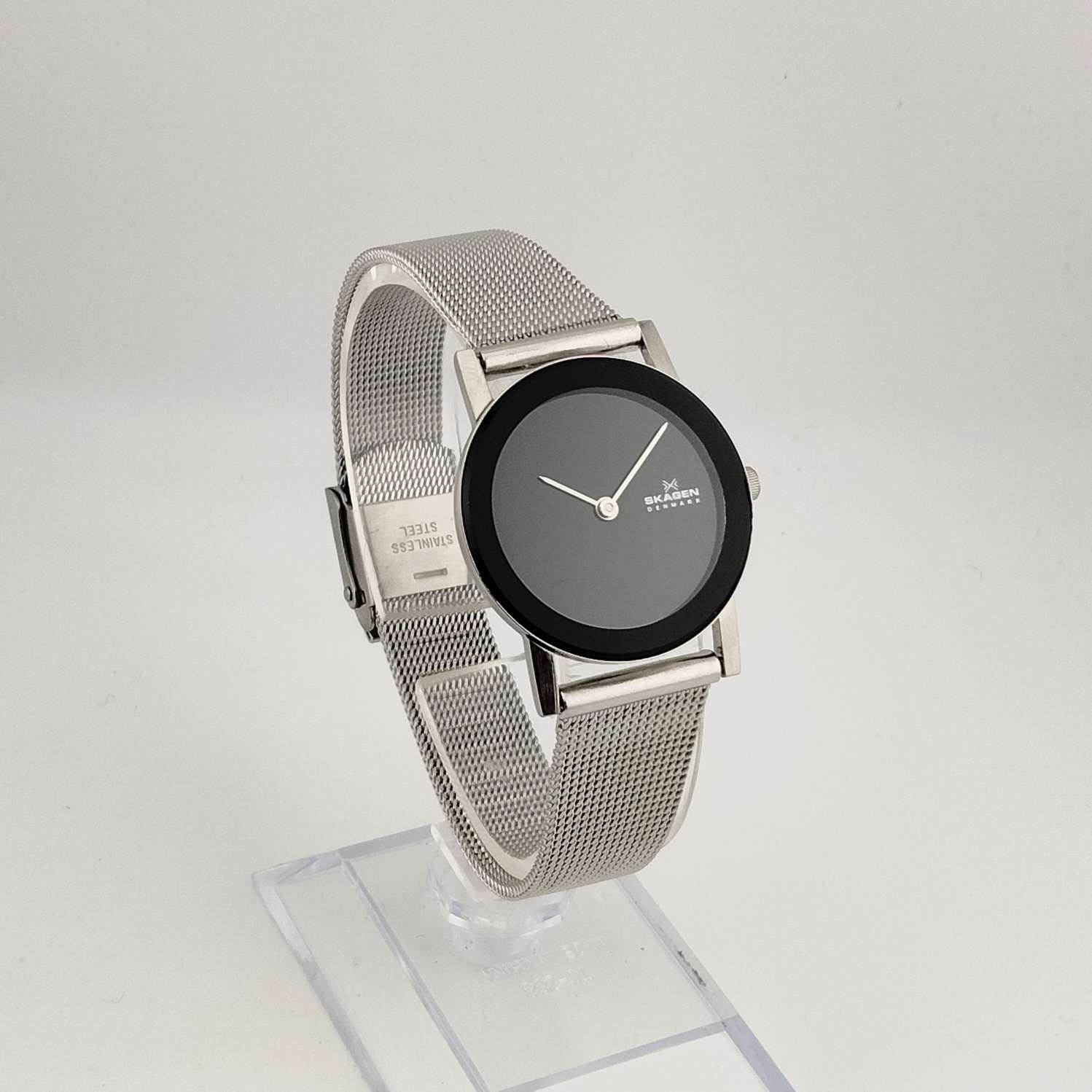 Skagen Unisex Silver Tone Quartz Watch, Round Black Minimalist Dial, Mesh Strap