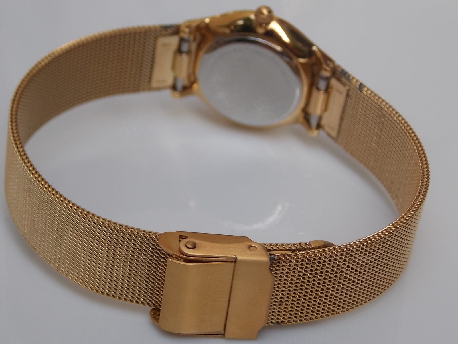 I Like Mikes Mid Century Modern Watches Skagen Women's Goldtone Round Mother of Pearl Dial Mesh Band